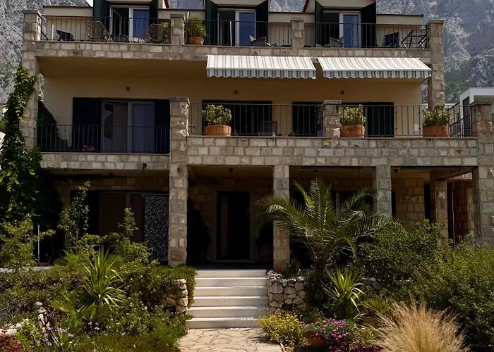 Apartments Denis