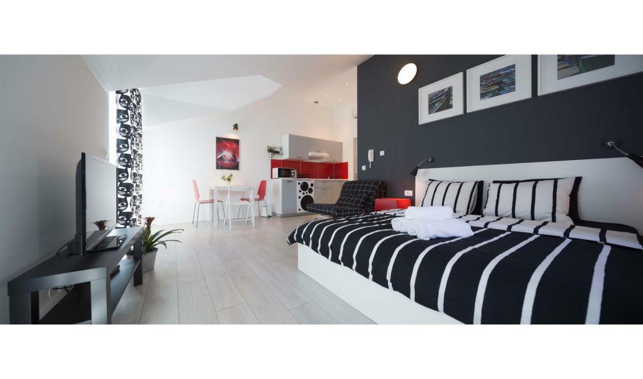Denis Apartmán *